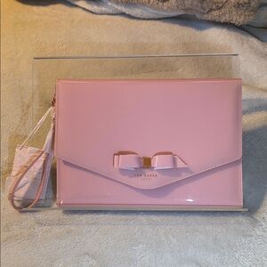 Ted Baker London Glossy Blush Pink Wristlet Envelope Clutch